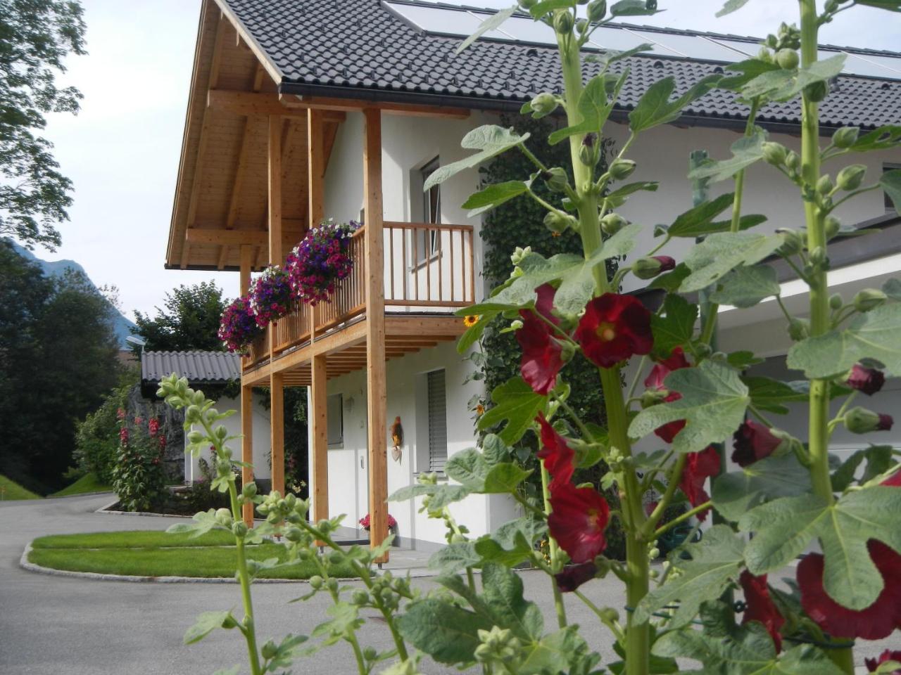 Gästehaus Hausberger Schruns Exterior foto